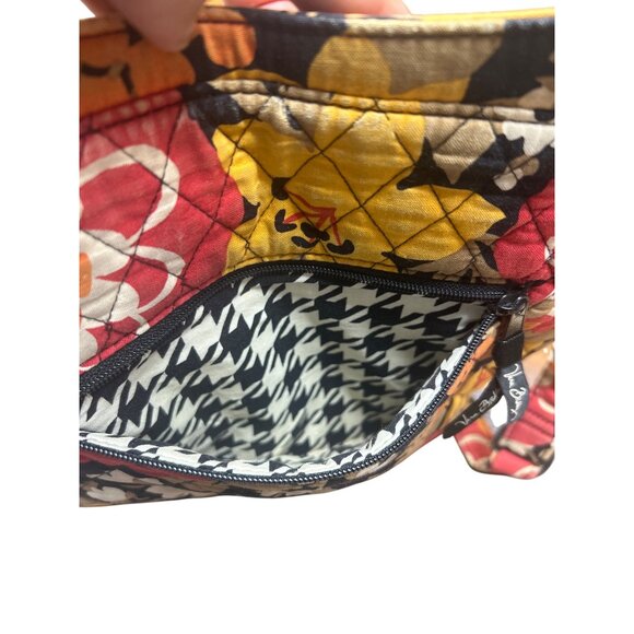Vera Bradley Floral Quilted Crossbody Bag With Houndstooth Lining & Adjustable S - Picture 7 of 9